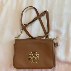 Tory Burch crossbody purse